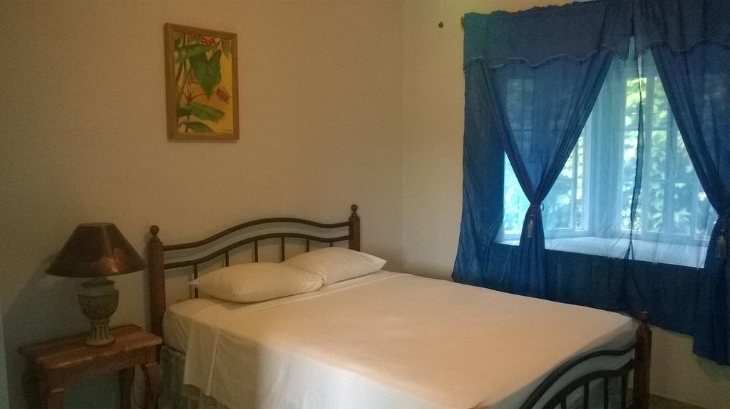 Fairy Hill Palms Apartment ปอร์ตอันโตนิโอ ภายนอก รูปภาพ